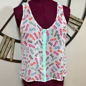 Candie’s Colorful Sunglasses Print Top